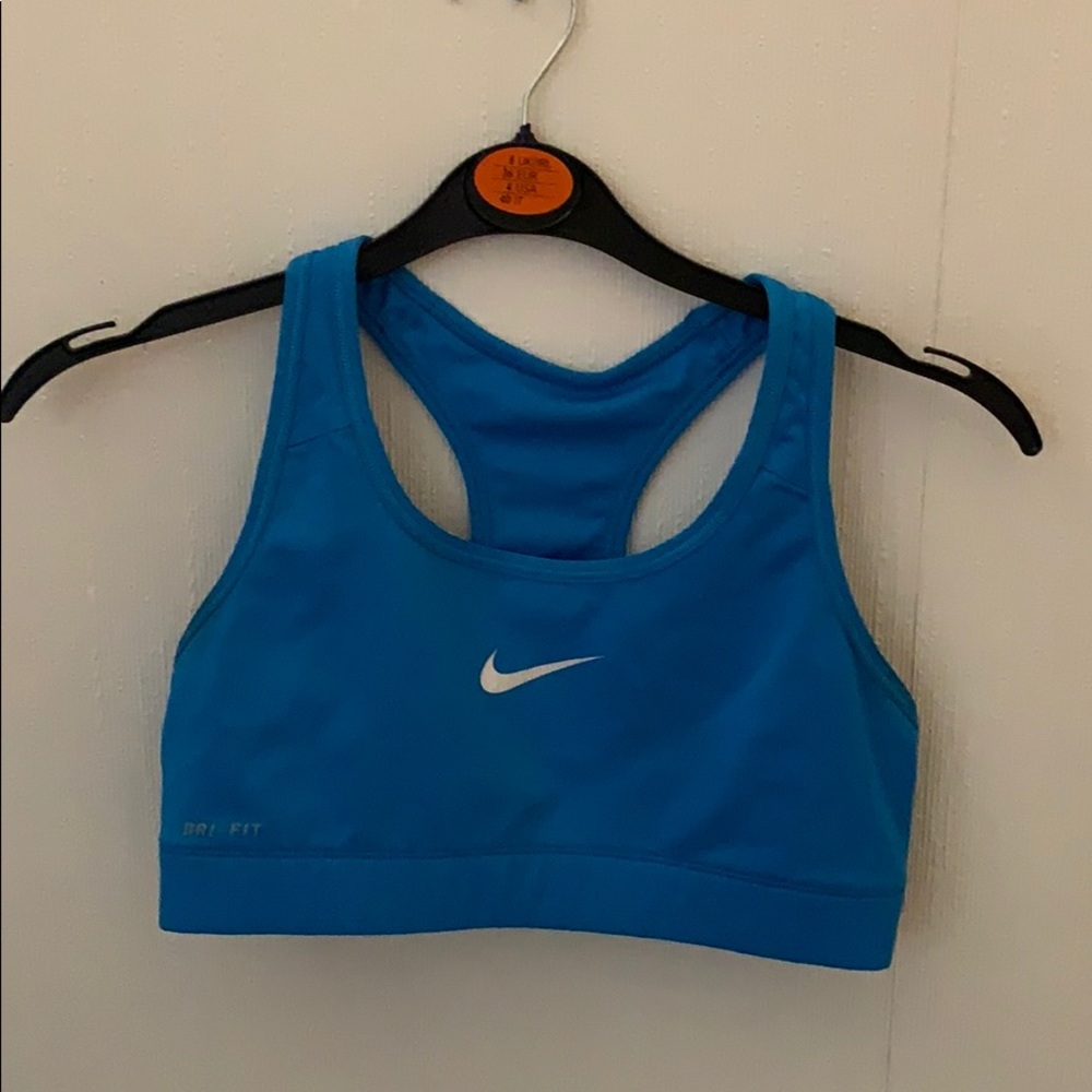 Nike Dry Fit sports bra sz S
